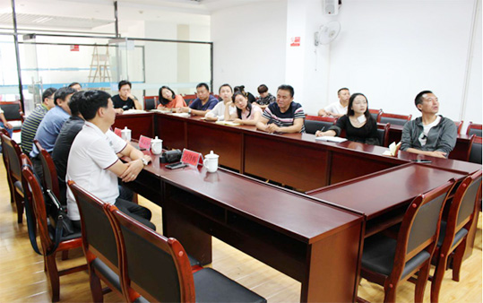 云南中醫藥大學民族醫藥學院調研組到臨滄市中醫醫院考察調研